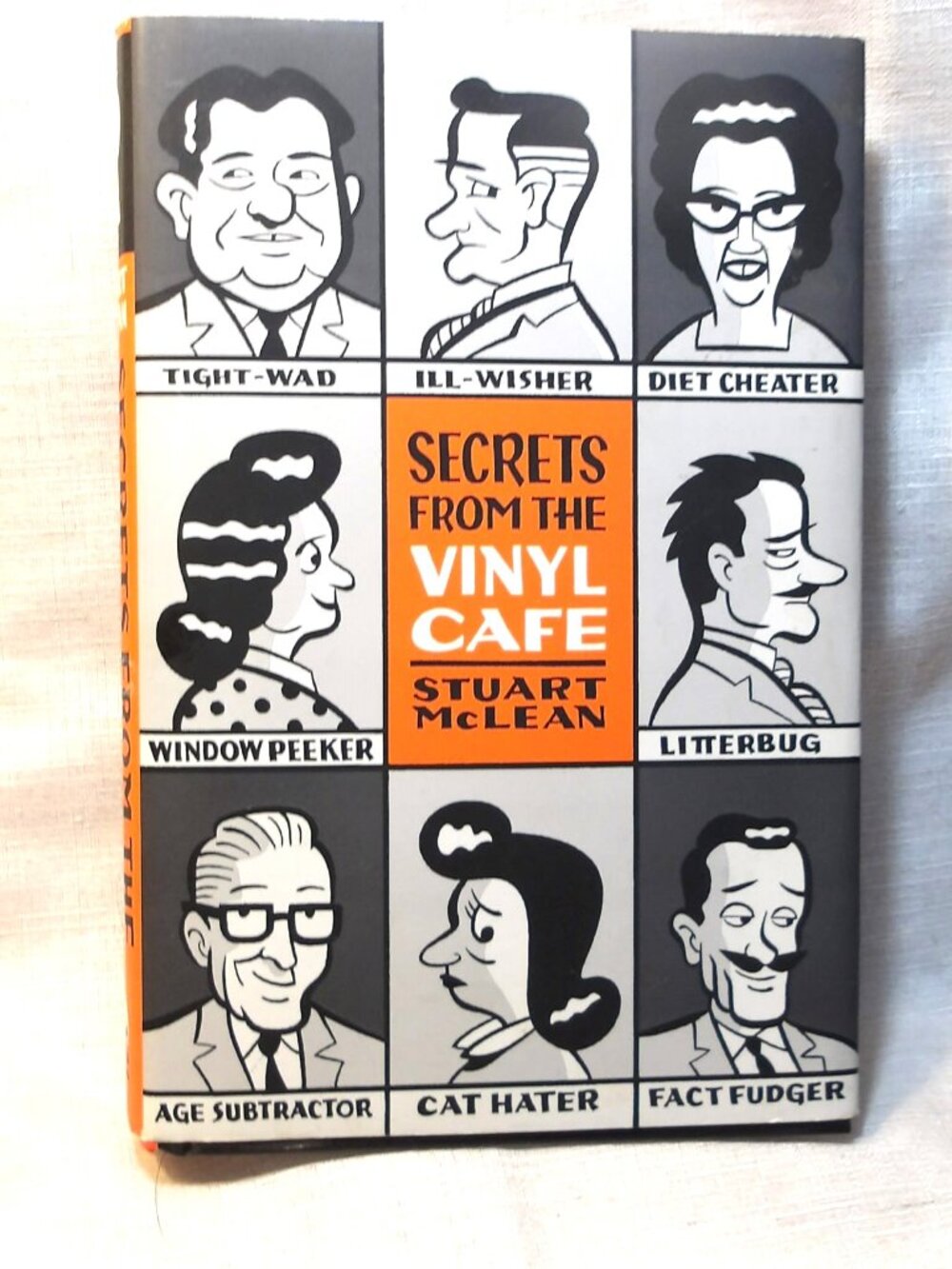 Hardcover ~~~ Secrets from the VINYL CAFE ~~~ Stuart McLean